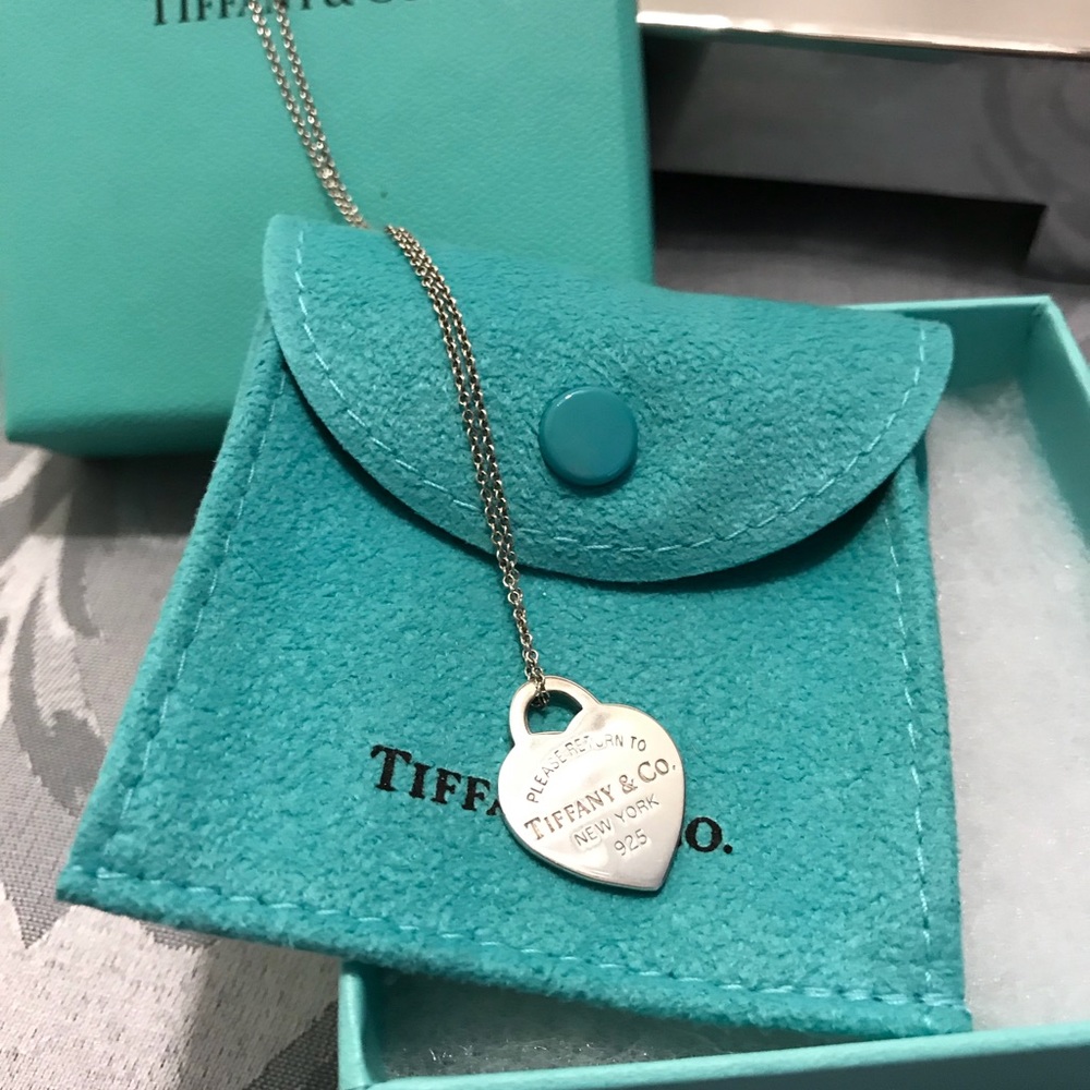 Authentic Tiffany’s heart necklace